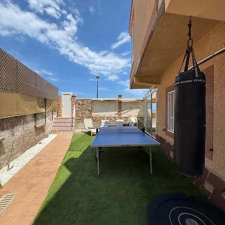 El Encanto Del Perello סוואקה